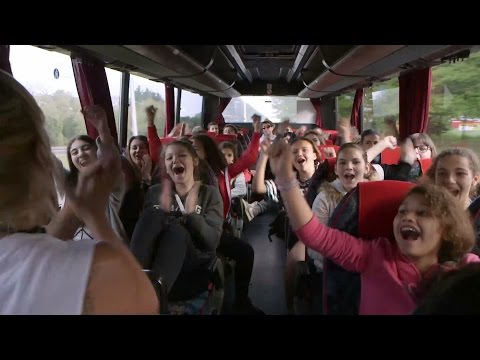 « 21 jours… à la colo », incarné par Alexandra Alévêque - Bande Annonce