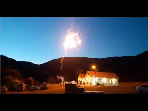 Evlekköyü Konakta Bayram Kutlaması Havaii Fişek Gösterisi