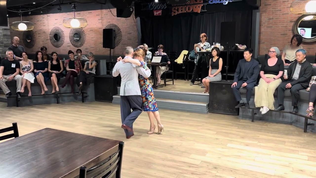 Carlos Boeri & Alison Murray @ Milonga Zorro Gris - Toronto, Canada