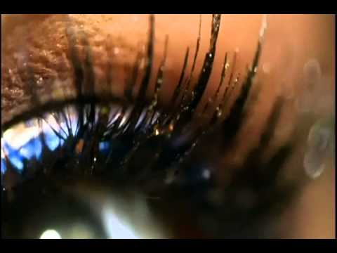 Beyoncé's L'ORÉAL Eyelash Commercial