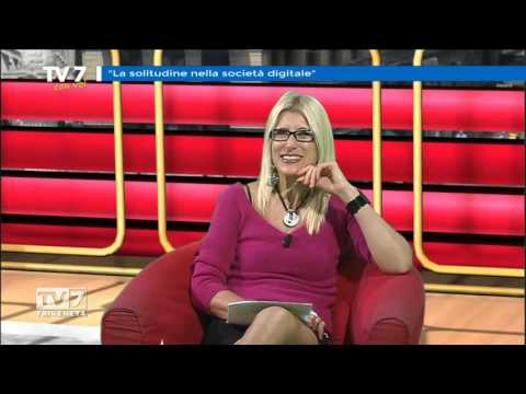 Tv7 con Voi del 1/12/2015 - La solitudine nella società digitale (2 di 3)