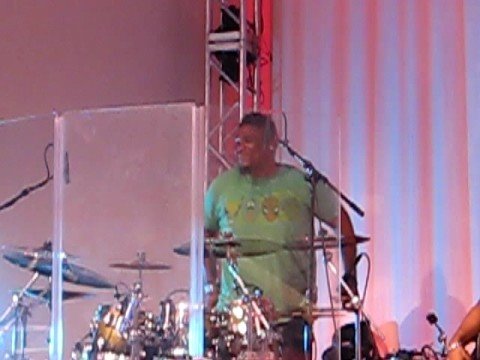 Big Mike Clemons in soundcheck!