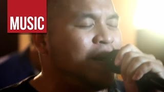 Quest - &quot;Saludo&quot; Live!