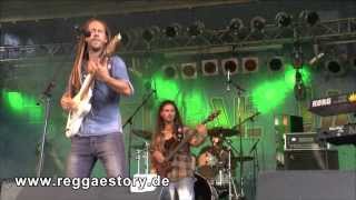 Jahcoustix - 3/4 - Rocks - Reggae Jam 2013