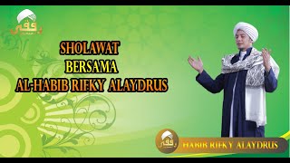Download lagu Merdunya Suara Habib Rifky Alaydrus Saat Bersolawat mp3