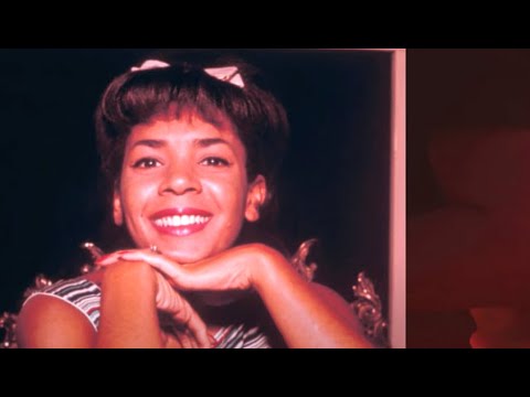 Shirley Bassey - With These Hands (1960 Recording)