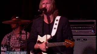 Decemberadio performs &quot;Drifter&quot; at the Cup o Joy in Green Bay