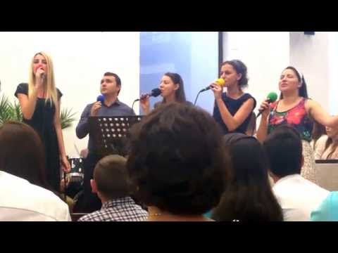 Eu stiu ca Domnul meu e viu - grup lauda si inchinare Sfanta Treime Beclean