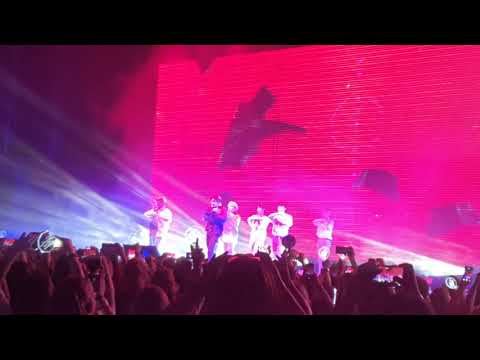 190802 Stray Kids Unveil tour Berlin - Side effect