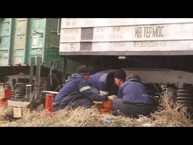 Сход вагона на железной дороге