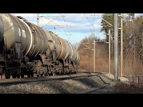 Re 460 mit IR 36 nach Basel und DB Cargo Doppeltraktion 185 mit Güterzug