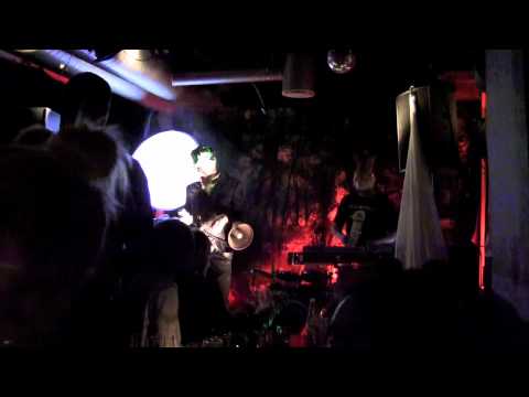 Topper & Cadbury Release Party @ Café Mir