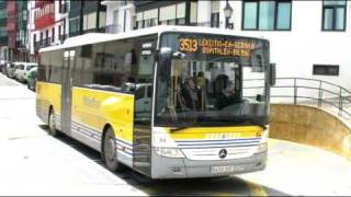 preview picture of video 'Bizkai bus on the turntable - Elantxobe, Euskal Herria, Spain'