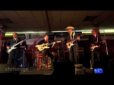 HD - 2012 Guitar Geek Festival - Nokie Edwards (The Ventures) Live! - Black Sand Beach - 2012-01-20