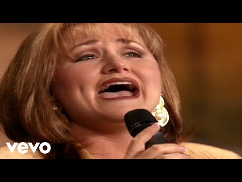 Bill & Gloria Gaither - When I Lift Up My Head [Live] ft. Kim Hopper, Candy Hemphill Christmas