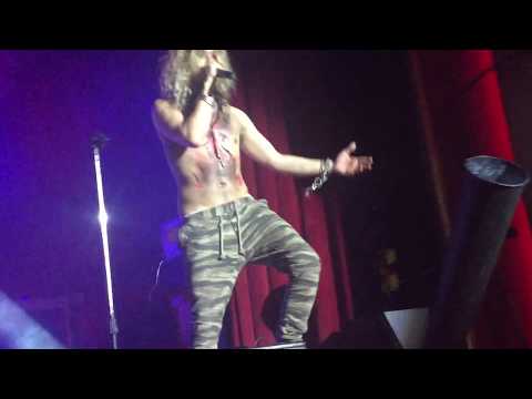 Libertad y Primavera 2001  - AIRBAG - Vorterix (1/5)