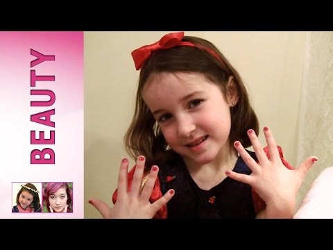 羅西王妃做美甲 (Princess Rosie Gets A Manicure)