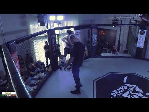 Cameron Lowe vs Toby Cunningham - Akuma FC 15
