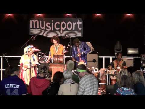 African Roots Fusion Band & Mim Suleiman @Musicport 2015