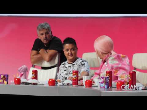 Marija PLAČE OD SMEHA, Jelena i Viki se svađaju, a evo šta Bosanac radi KRIŠOM!