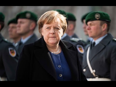 WELT THEMA: Bundeswehr - Merkel besucht Nato-Eingreiftruppe in Munster