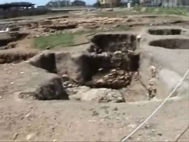 Vídeo relacionado con Espacio público y espacio privado en el conjunto palatino de Cercadilla (Córdoba) : el aula central y las termas