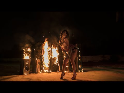 Cal Commas Ft. Neisha Neshae - AEOM ( Directed by Diego Cruz )