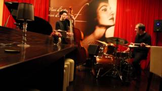 DARIO CARNOVALE TRIO | Café Opera | Recanti