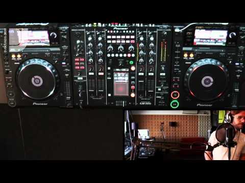 DJsounds Show 13 - Dan Tait