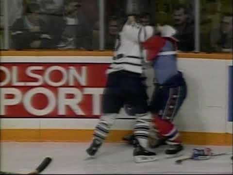 Kevin Kaminski vs Ken Baumgartner NHL Sept 23/93