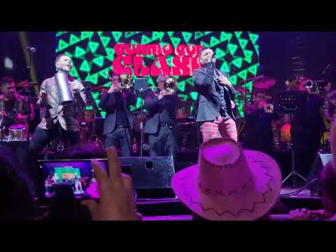El Combo Con Clase "Enseñame" Festival De Amor Y Cumbia.