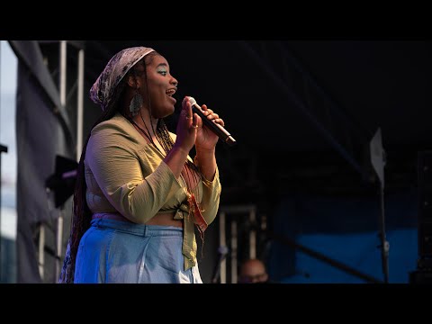 Alive at Five: Jahan Nostra x Finn "Embrace The Rain" LIVE