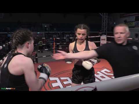Daniela Dobele vs Megan Donovan - Siam Warriors Super Fights