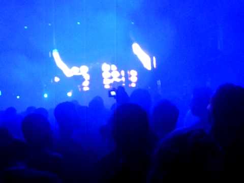 Tiesto @ The Mission Dance Weekend 2010 - #50