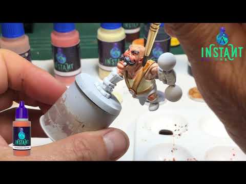 PAINTING A CHIBI MINIATURE WITH INSTANT COLORS