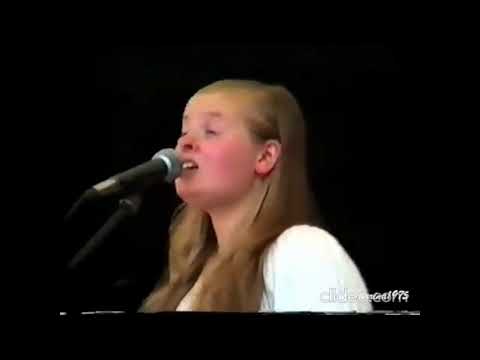 In loving memory of Barby Kelly