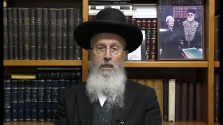 הגאון הרב אברהם יוסף שליט"א למה היו מיועדים הכספים של מחצית השקל ומאיזה גיל חייבים לתת מחצית השקל (הערוץ של הרב אברהם יוסף) - התמונה מוצגת ישירות מתוך אתר האינטרנט יוטיוב. זכויות היוצרים בתמונה שייכות ליוצרה. קישור קרדיט למקור התוכן נמצא בתוך דף הסרטון