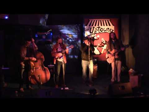 Honest Monday - Golden Can → Brown Bottle Blues (Schlitz) - 04-09-16 - Macs' Uptowner