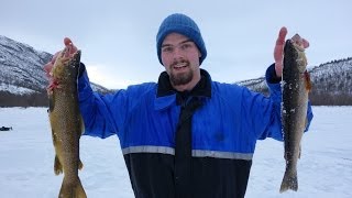 preview picture of video 'Isfiske i Alta etter røye og ørret'