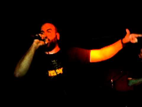 Totem - Μέση Οδός (live στο Παραπόρτι)