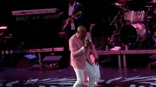 Peabo Bryson - &quot;Love Like Yours And Mine&quot; (LIVE) &#39;New Hit Single&#39;