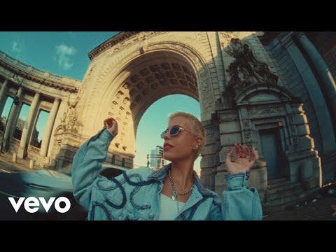 Annasofia - Lo dejo fluir (Official Video)