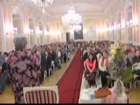 STOP Jirina Prekopova Attachment Therapy - part 2