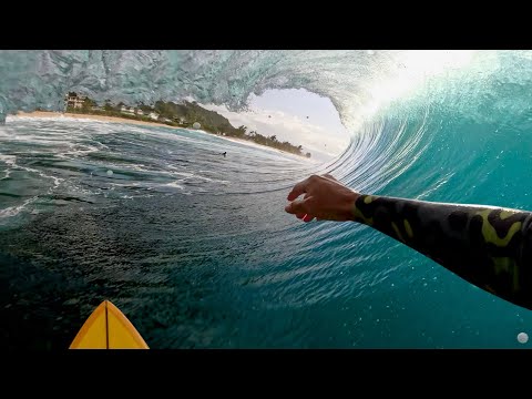 RAW POV: INSANELY GLASSY 8-10FT PIPELINE PERFECTION!