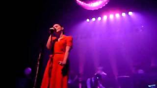 Emiliana Torrini - Lifesaver (AB Brussels - 2009 02 01)