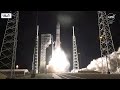 Blastoff! ULA's Vulcan rocket launches moon lander on first mission