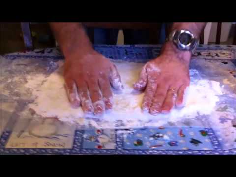 download lagu mp3 mp4 No Cook Peanut Butter Roll, download lagu No Cook Peanut Butter Roll gratis, unduh video klip No Cook Peanut Butter Roll