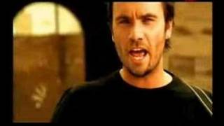 &quot;Laura non c&#39;e&quot; de Nek e Cerena