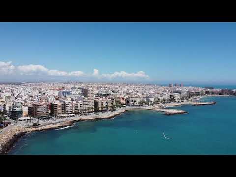 A 2 minutos do Paseo Marítimo, Torrevieja, rua Juan Mateo García