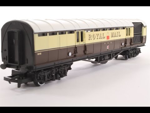 Hornby Model Railway Layout Classic Train sets No10 R440 GWR Royal Mail Coach Set R4108 R4526
